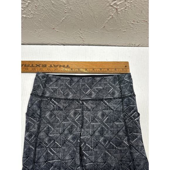 Lululemon Pace Rival Crop (22")Formation Legging Alpine White Black Womens SZ 4 - Picture 5 of 6